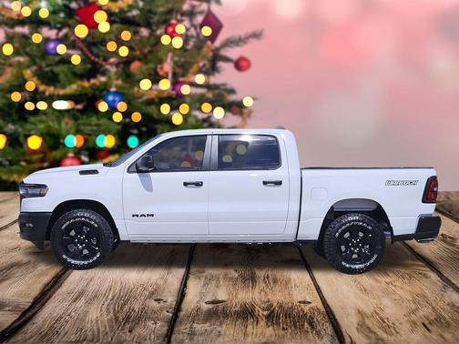 2026 RAM 1500 Warlock Crew Cab 4x4 5'7' Box