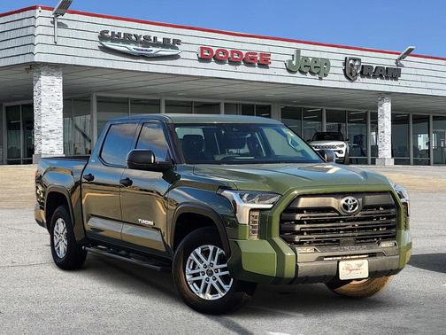 2022 Toyota Tundra SR5