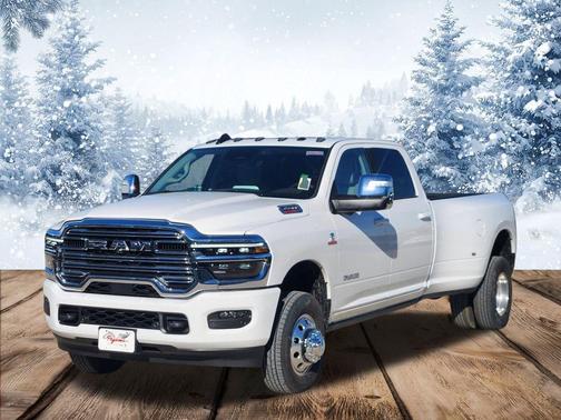 2026 RAM 3500 Laramie Crew Cab 4x4 8' Box