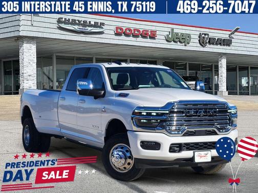 2026 RAM 3500 Laramie Crew Cab 4x4 8' Box