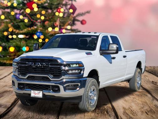 2026 RAM 2500 Tradesman Crew Cab 4x4 8' Box