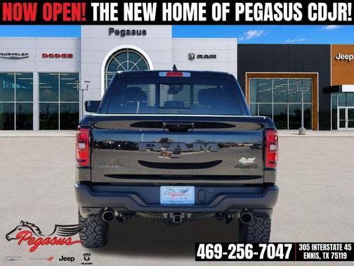 Diamond Black Crystal Pearlcoat 2026 RAM 1500 Rebel