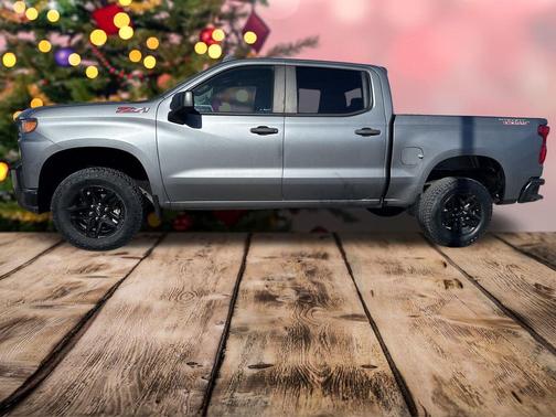 2022 Chevrolet Silverado 1500 Custom Trail Boss