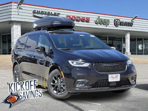 2025 Chrysler Pacifica L