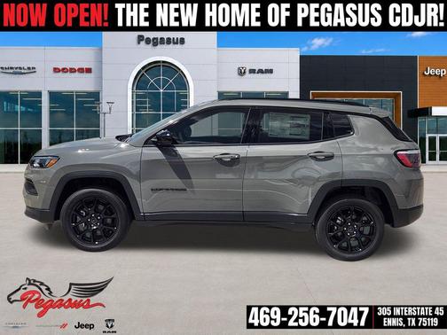 Sting-Gray Clearcoat 2026 Jeep Compass Latitude