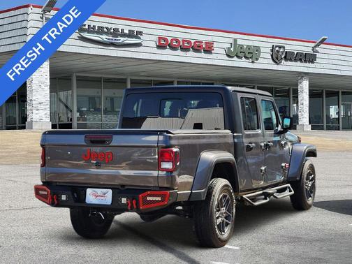 2024 Jeep Gladiator Sport S