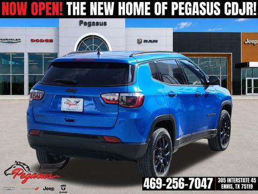 Hydro Blue Pearlcoat 2026 Jeep Compass Latitude