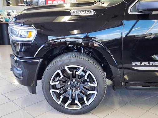 2025 RAM 1500 Limited