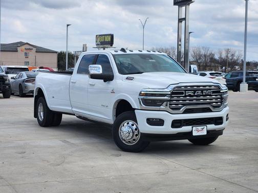 2026 RAM 3500 Longhorn