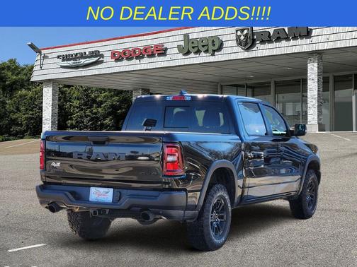 Diamond Black Crystal Pearlcoat 2026 RAM 1500 Rebel