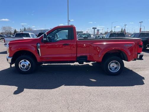 2023 Ford F-350 XLT