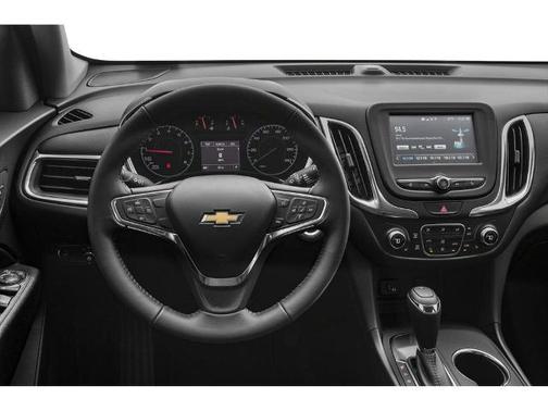Silver Ice Metallic 2018 Chevrolet Equinox LT W/2LT