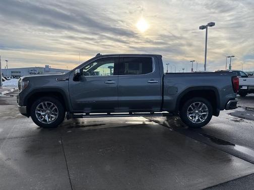 2022 GMC Sierra 1500 Limited SLT