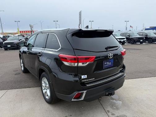 2018 Toyota Highlander LIMITED