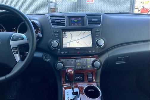 2011 Toyota Highlander Limited