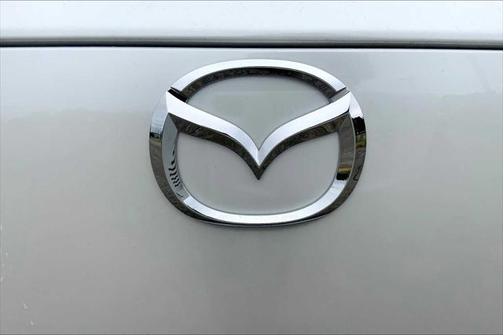 2025 Mazda CX-50 Hybrid Preferred Package