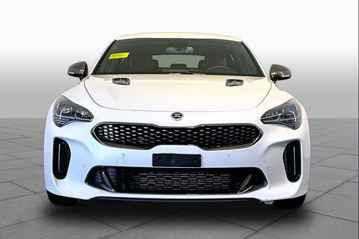 Snow White Pearl 2020 Kia Stinger GT
