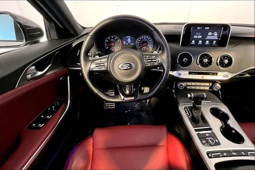 Snow White Pearl 2020 Kia Stinger GT