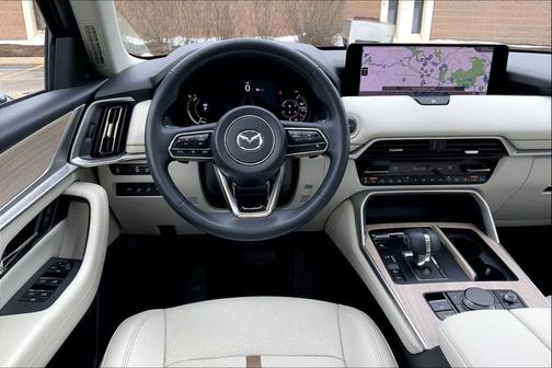 2024 Mazda CX-90 PHEV Premium Plus