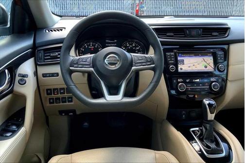 2017 Nissan Rogue SL