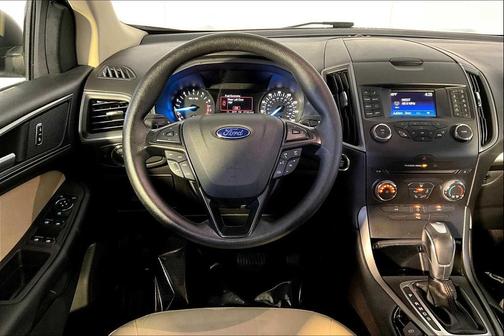 2015 Ford Edge SE