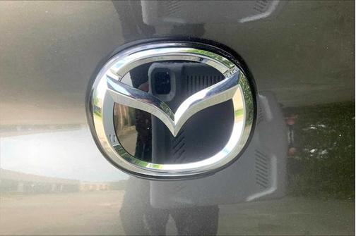 2025 Mazda Mazda3 FWD w/Preferred Package