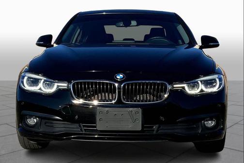 2018 BMW 320 i