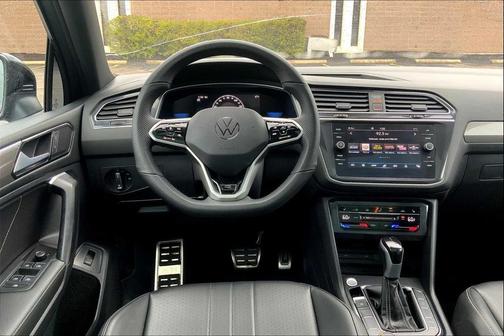 2024 Volkswagen Tiguan 2.0T SE R-Line Black 4MOTION