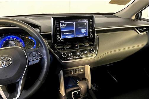 2022 Toyota Corolla Cross XLE