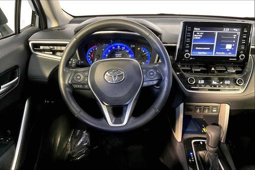 2022 Toyota Corolla Cross XLE