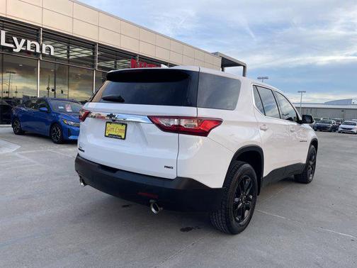 2021 Chevrolet Traverse LS