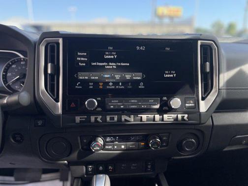 Super Black 2026 Nissan Frontier SV