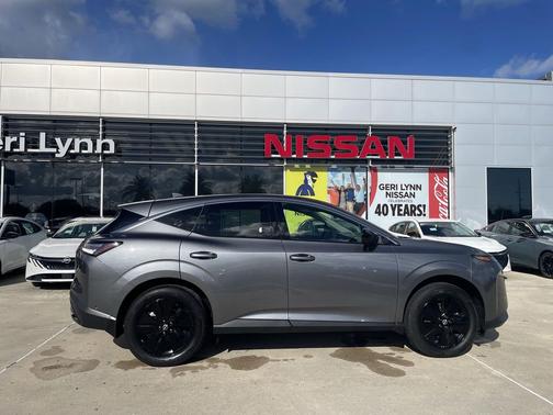 Gun Metallic 2025 Nissan Murano SV