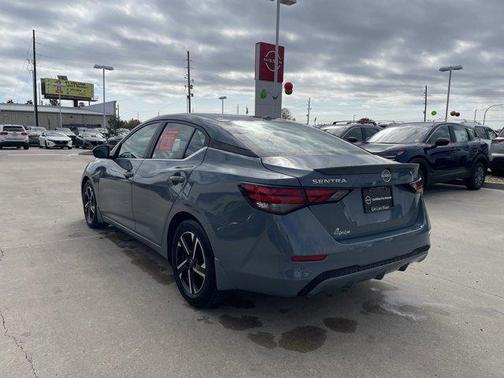 2025 Nissan Sentra SV