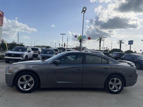 2012 Dodge Charger SXT