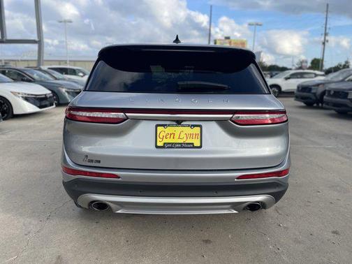 Silver Radiance Metallic Clearcoat 2024 Lincoln Corsair Reserve