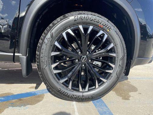 Super Black 2026 Nissan Rogue Dark Armor