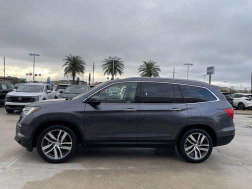 2018 Honda Pilot Touring