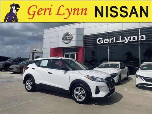 Fresh Powder 2025 Nissan Kicks S