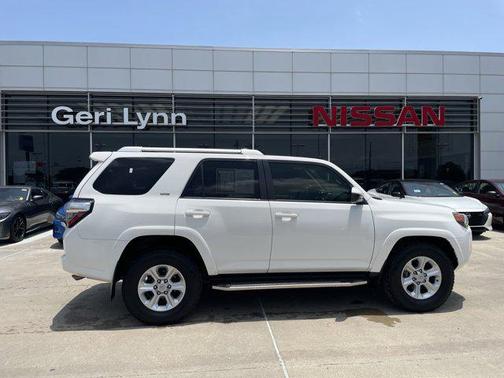 2017 Toyota 4Runner SR5