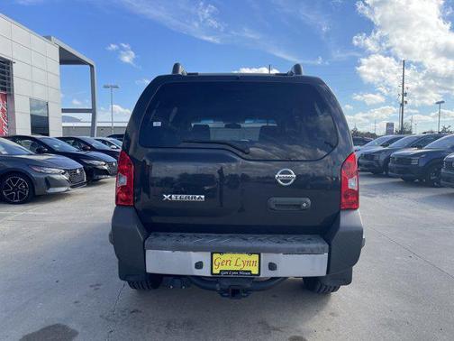 2011 Nissan Xterra S