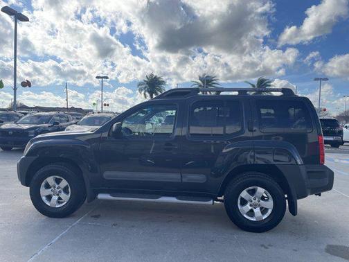2011 Nissan Xterra S