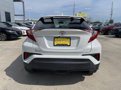 2020 Toyota C-HR LE