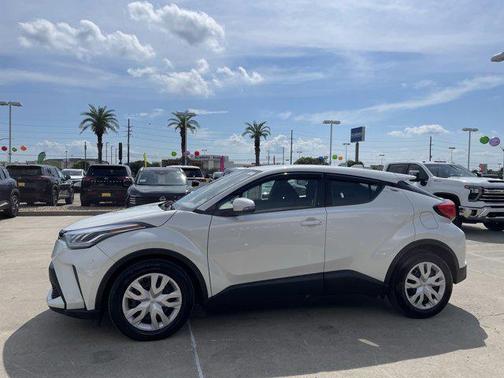 2020 Toyota C-HR LE