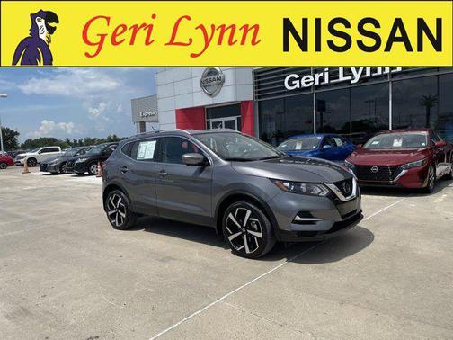 2022 Nissan Rogue Sport SL