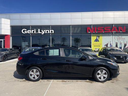 2017 Chevrolet Cruze LS