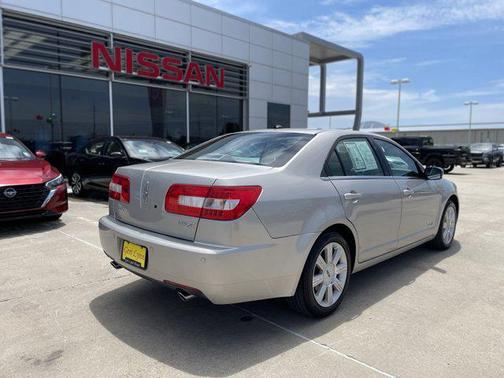 2008 Lincoln MKZ Base