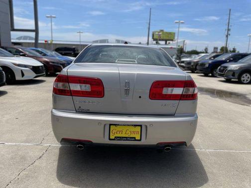 2008 Lincoln MKZ Base