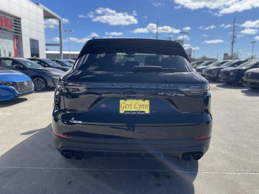 2023 Porsche Cayenne Cayenne