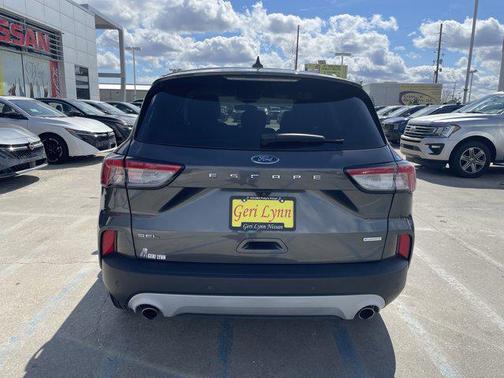 2020 Ford Escape SEL